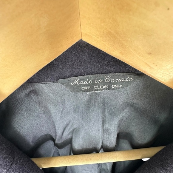 Neiman Marcus vintage heavy lined 46” chest Navy Cashmere Overcoat - Picture 11 of 16